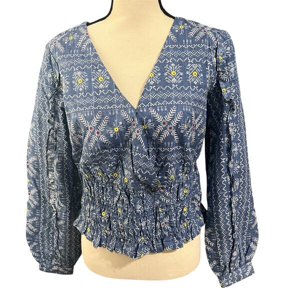 Forever That Girl Anthropologie Wmn's Blue Top Sz S Smocked Embroidered Festival - Picture 2 of 6